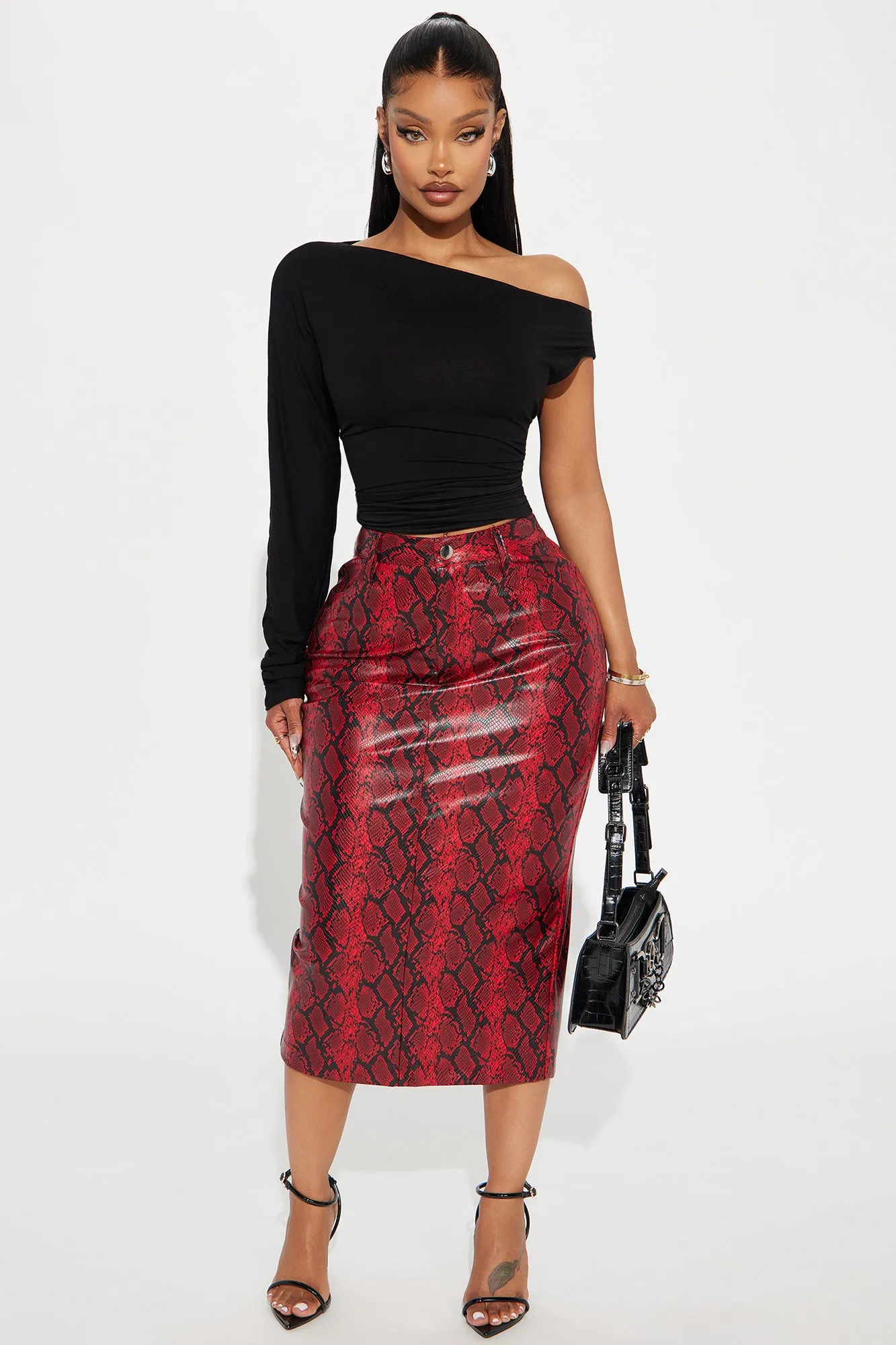 Anitta Off Shoulder Top - Black