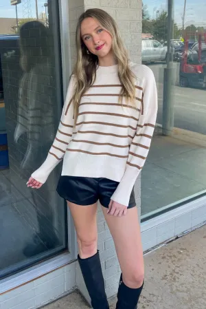 Two Tone Round Neck Short Sleeve Top-Taupe
